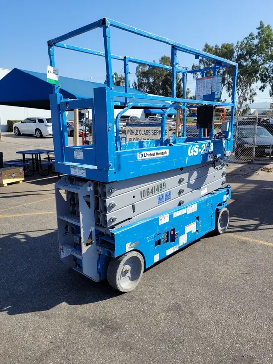 2017 Genie GS-2632 Scissor Lift
