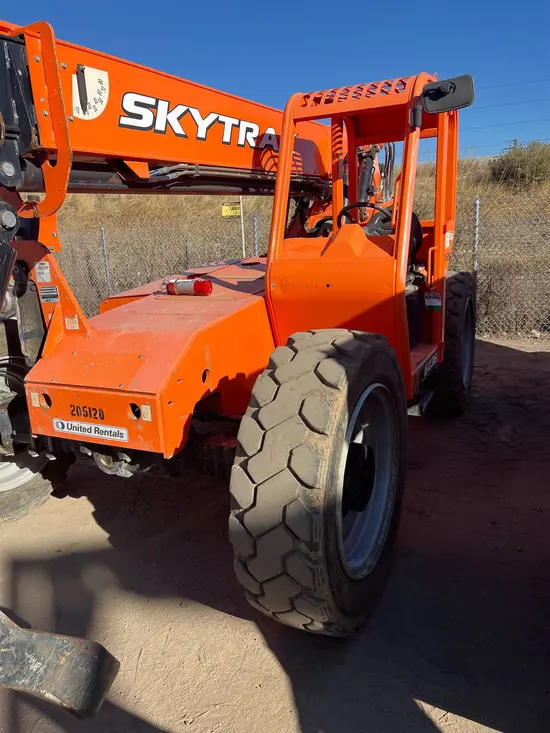 2018 SKYTRAK 6036 Forklift