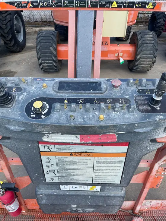 2016 JLG 450AJ Articulating Boom Lift