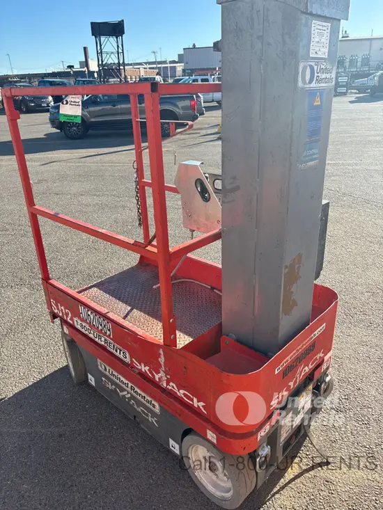 2017 Skyjack SJ12 Self-Propelled One-Person Lift
