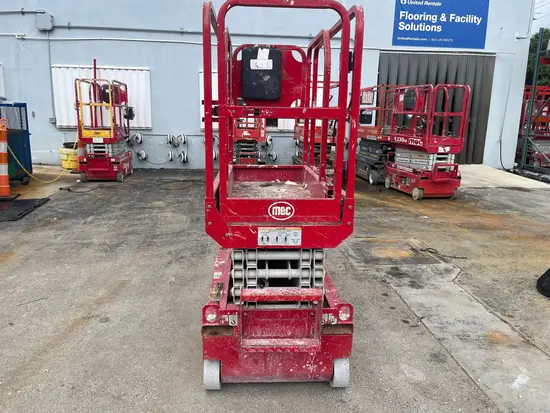 2018 MEC 1330SE Scissor Lift