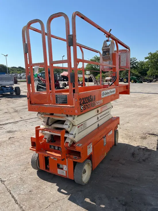 2019 Snorkel S3219E Scissor Lift