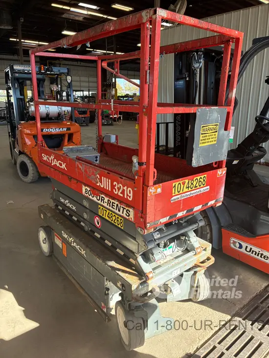 2018 Skyjack SJIII3219 Scissor Lift