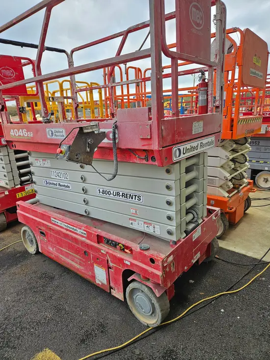 2021 MEC 4046SE Scissor Lift