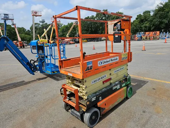 2018 JLG 1932R Scissor Lift