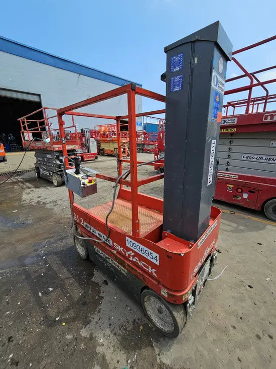 2019 Skyjack SJ12 Self-Propelled One-Person Lift