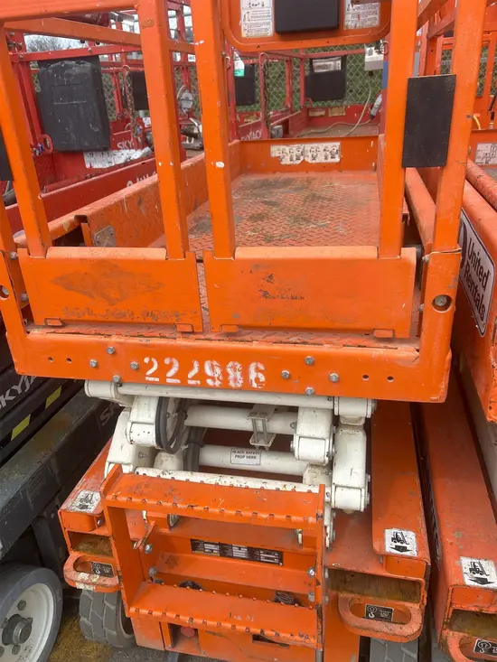 2019 Snorkel S3219E Scissor Lift