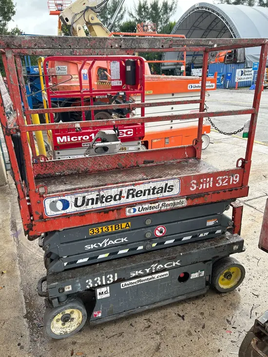 2016 Skyjack SJIII3219 Scissor Lift