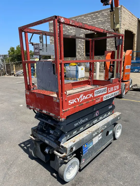 2017 Skyjack SJIII3219 Scissor Lift