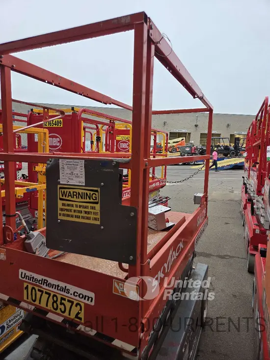2018 Skyjack SJIII3219 Scissor Lift