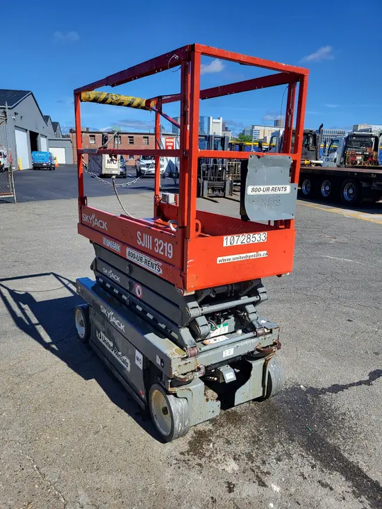 2018 Skyjack SJIII3219 Scissor Lift