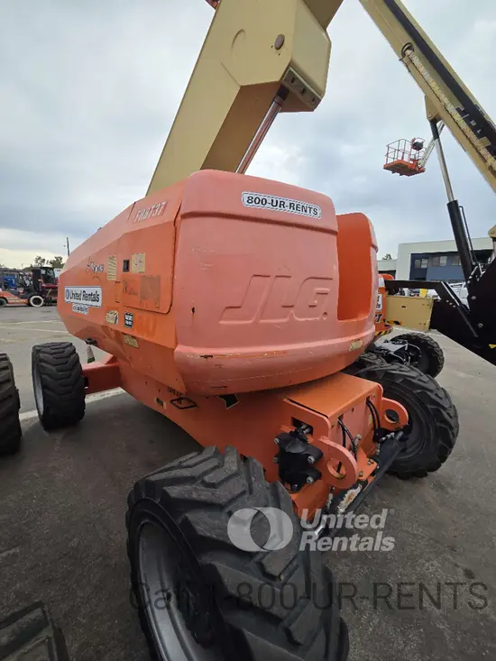 2015 JLG 800AJ Articulating Boom Lift