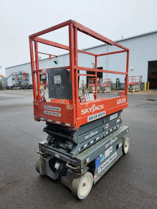 2018 Skyjack SJIII3219 Scissor Lift