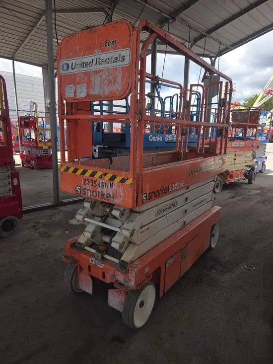 2019 Snorkel S3226E Scissor Lift