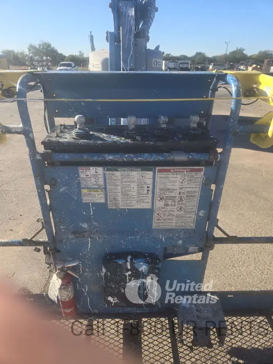 2017 Genie Z-80/60J Articulating Boom Lift