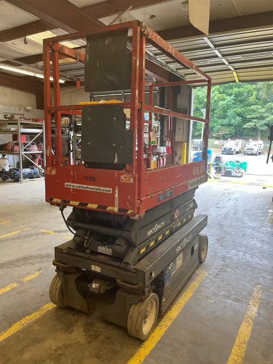 2016 Skyjack SJIII3219 Scissor Lift