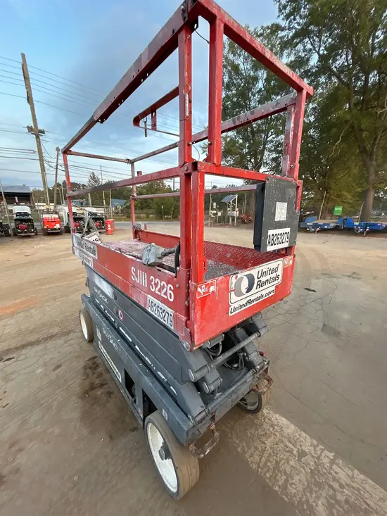 2017 Skyjack SJIII3226 Scissor Lift