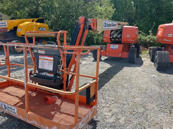 2020 JLG 660SJ Boom Lift