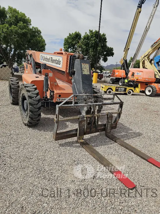 2019 SKYTRAK 6042 Forklift