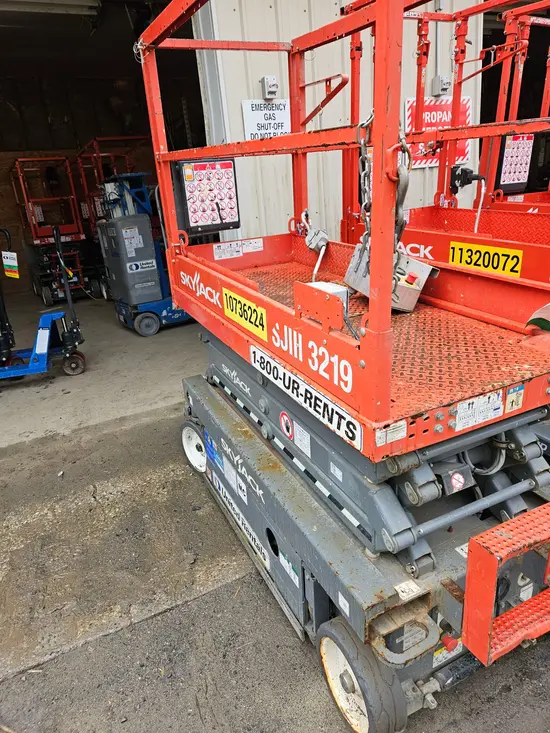 2018 Skyjack SJIII3219 Scissor Lift