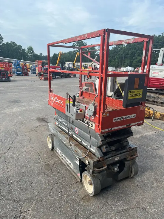 2018 Skyjack SJIII3219 Scissor Lift