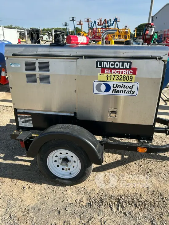 2023 Lincoln Electric LE500X Welder