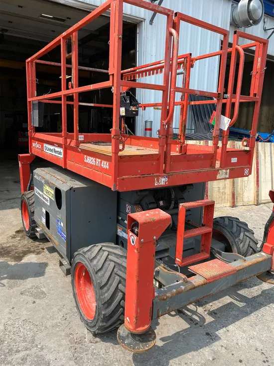 2020 Skyjack SJ6826RT Rough Terrain Scissor Lift