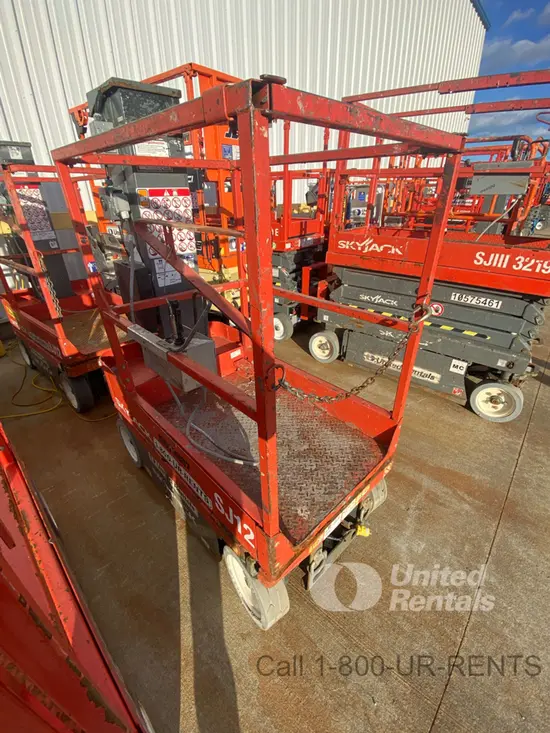 2017 Skyjack SJ12 Self-Propelled One-Person Lift
