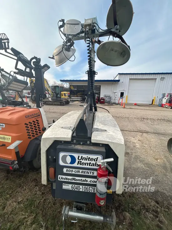 2018 Chicago Pneumatic CPLTV4 S 60HZ Portable Light Tower