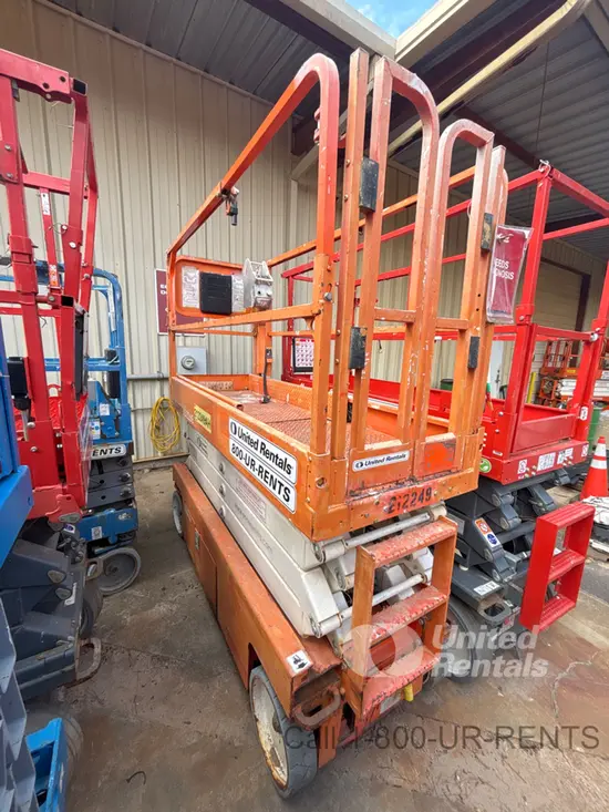 2019 Snorkel S3226E Scissor Lift