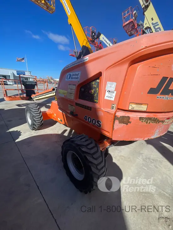 2018 JLG 400S Boom Lift
