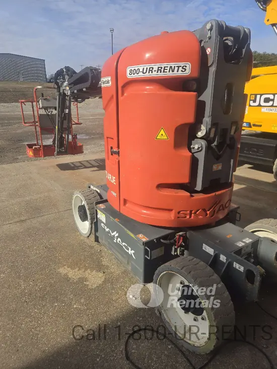 2018 Skyjack SJ30ARJE Articulating Boom Lift