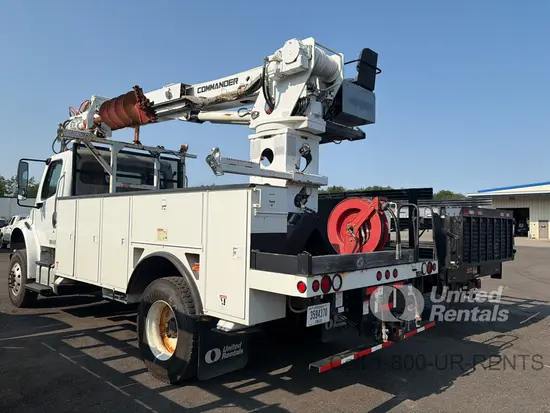 2015 Freightliner M2-106 Digger Derrick