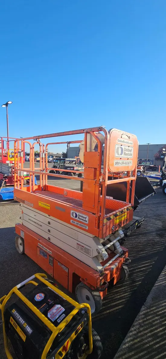 2018 Snorkel S3226E Scissor Lift