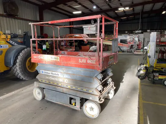 2015 Skyjack SJIII4632 Scissor Lift