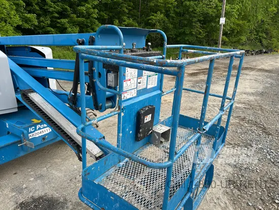 2015 Genie Z-45/25 RT Articulating Boom Lift