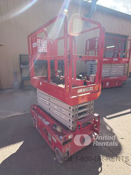 2018 MEC MICRO 19 Scissor Lift
