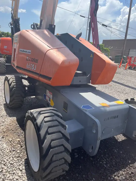 2019 Snorkel 660SJ Boom Lift