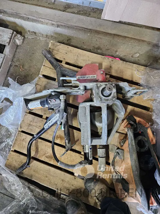 2018 VICTAULIC VE272 Flange Spreaders and Crimping
