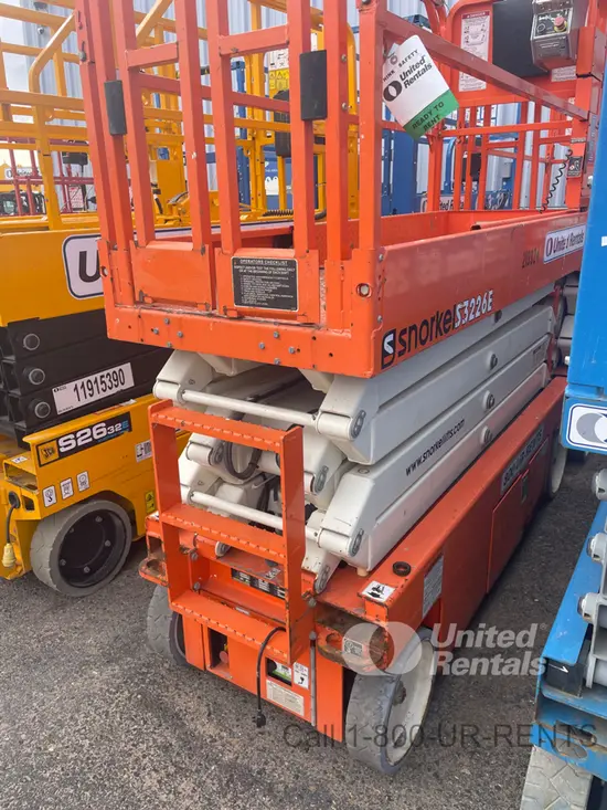 2019 Snorkel S3226E Scissor Lift