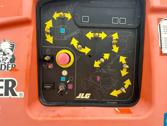 2015 JLG 600AJ Articulating Boom Lift