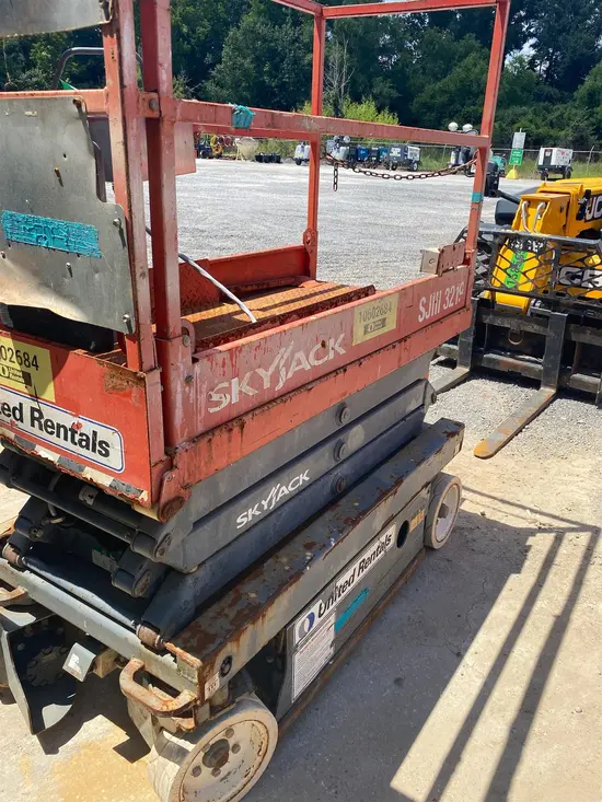 2017 Skyjack SJIII3219 Scissor Lift