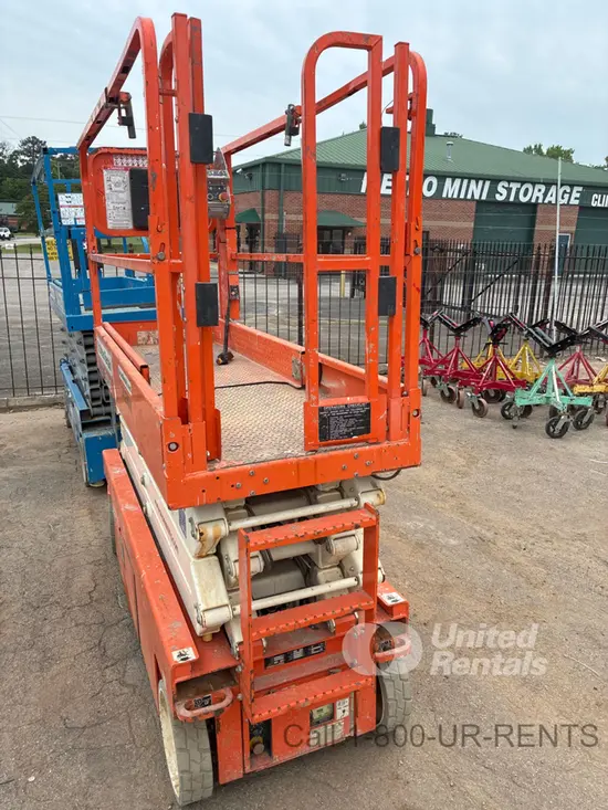 2020 Snorkel S3226E Scissor Lift