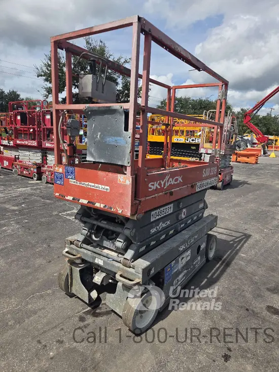 2016 Skyjack SJIII3219 Scissor Lift