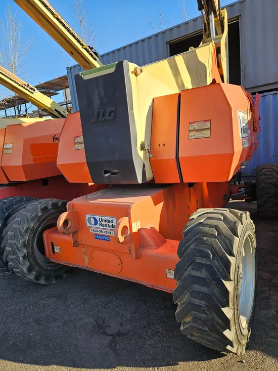 2016 JLG 800AJ Articulating Boom Lift