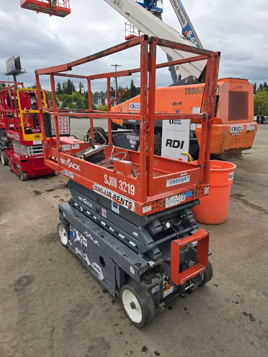 2019 Skyjack SJIII3219 Scissor Lift