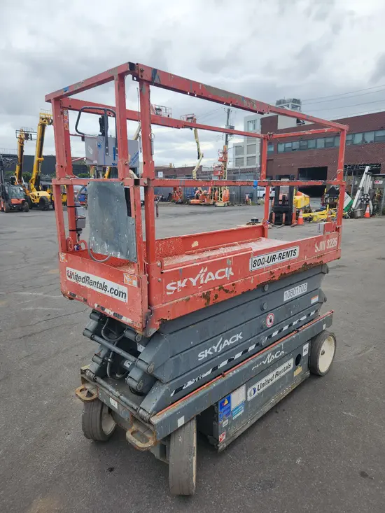 2018 Skyjack SJIII3226 Scissor Lift