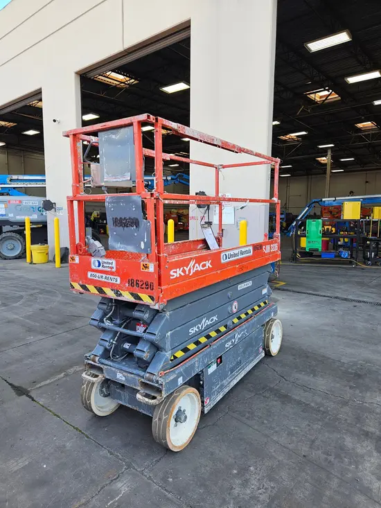 2017 Skyjack SJIII3226 Scissor Lift