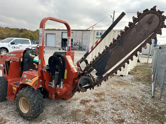 2018 Ditch Witch RT45 Trencher