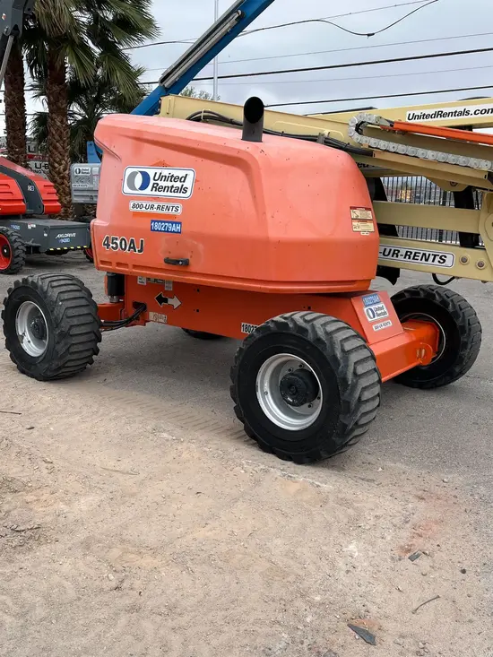 2016 JLG 450AJ Articulating Boom Lift